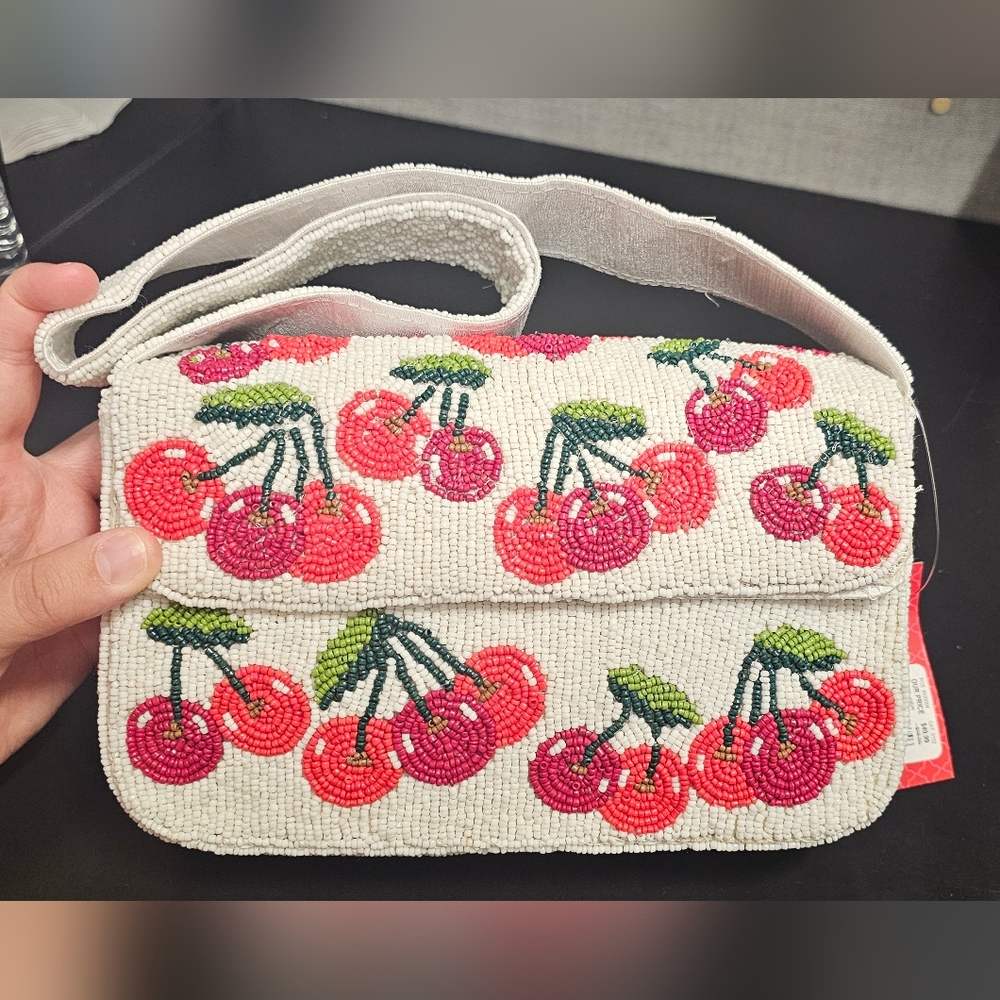 BEADED CHERRY PURSE
